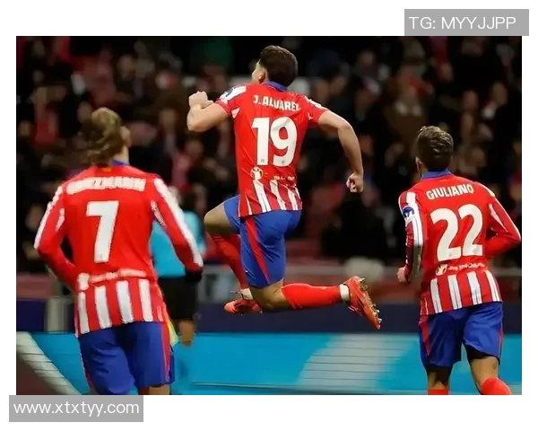 西甲精彩对决：里昂大胜马竞点球大战引发全场狂欢