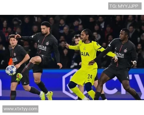 中超精彩对决莱比锡逆转巴黎圣日耳曼帽子戏法引爆全场热情