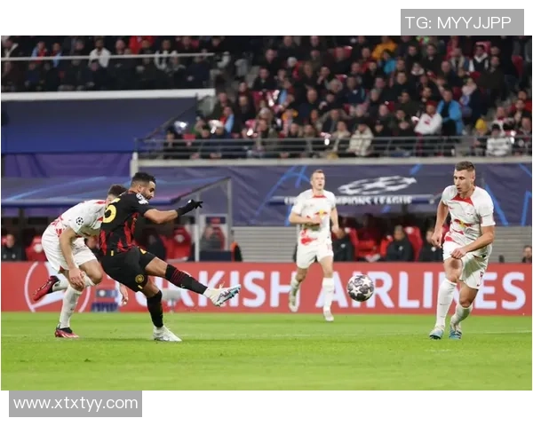 英超精彩对决那不勒斯与莱比锡战成平局冷门瞬间引发全场沸腾 英超精彩对决那不勒斯与莱比锡战成平局冷门瞬间引发全场沸腾