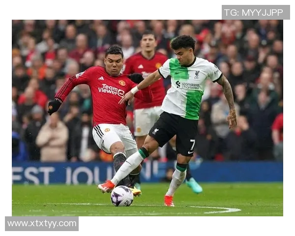 友谊赛曼联与曼城战成平局精彩瞬间引发全场热议与焦点分析