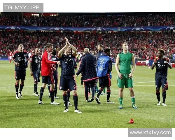 欧冠焦点战波尔图与本菲卡激战成平局全场沸腾瞬间回顾