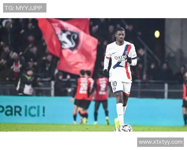 英超激战莱比锡狂胜巴黎圣日耳曼五球大捷补时进球引发全场狂欢